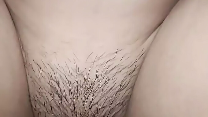 Amateur couple enjoys doggy style with hairy vagina